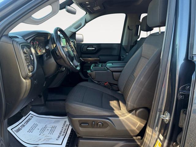 2022 Chevrolet Silverado 1500 LTD 4WD Crew Cab Short Bed LT