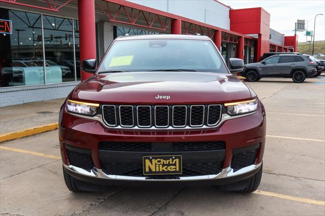 2023 Jeep Grand Cherokee L Laredo 4x4 2023 Jeep Grand Cherokee L Laredo 4x4