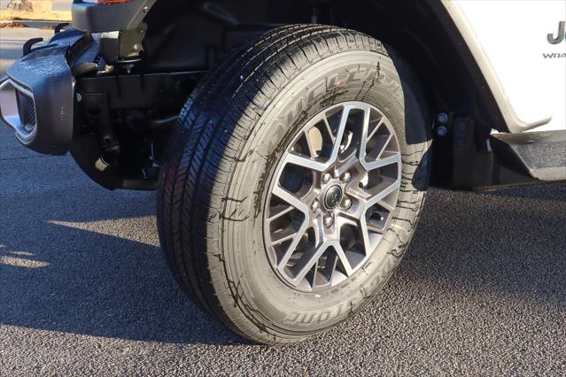 2026 Jeep Wrangler 4-Door Sahara 4x4