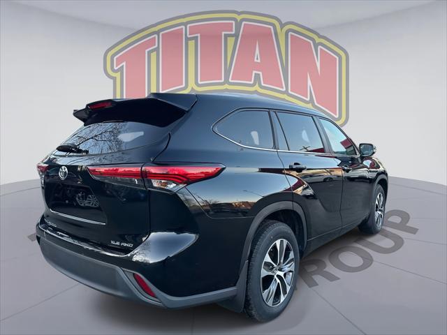 2023 Toyota Highlander XLE [2]