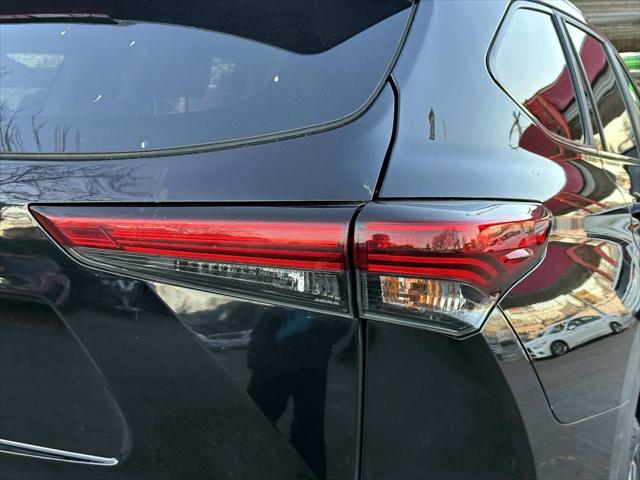 2023 Toyota Highlander XLE [10]