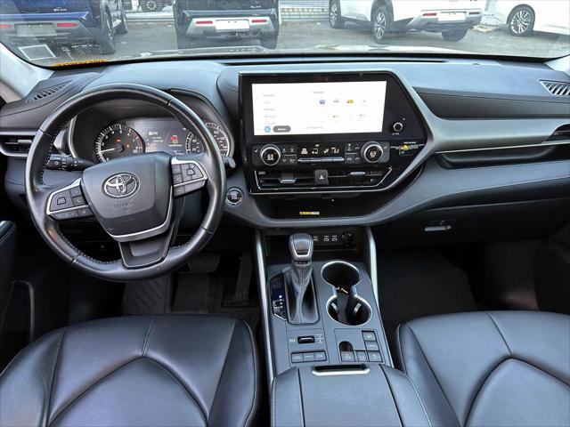 2023 Toyota Highlander XLE [17]