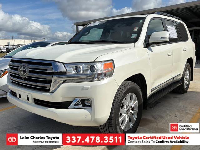 2020 Toyota Land Cruiser Base's photo
