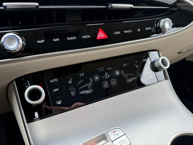 2026 Genesis GV70 2.5T Advanced