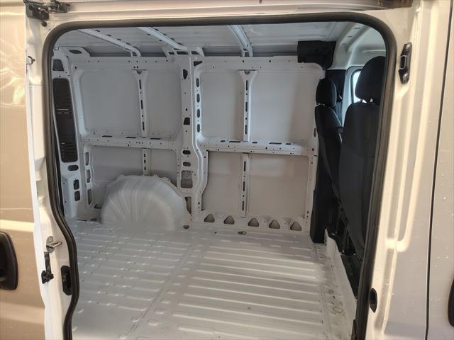 2026 Ram ProMaster Cargo Van Tradesman Low Roof 118" WB w/Pass Seat