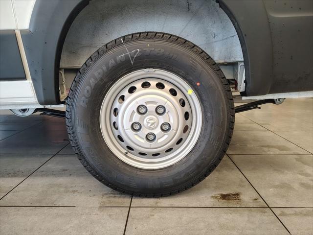 2026 Ram ProMaster Cargo Van Tradesman Low Roof 118" WB w/Pass Seat