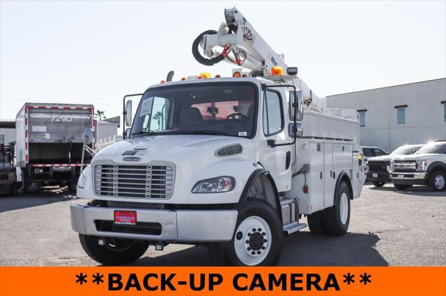 2016 Freightliner M2 106 MD