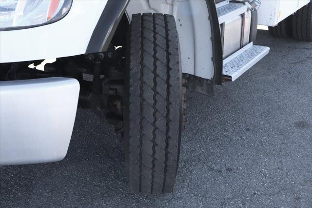 2016 Freightliner M2 106 MD