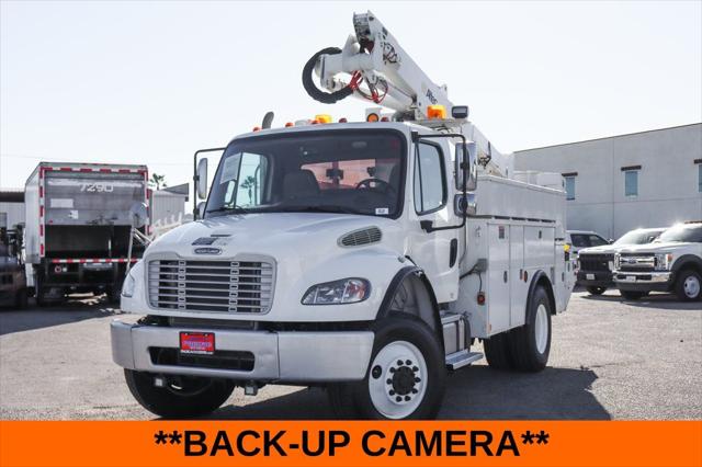 2016 Freightliner M2 106 MD