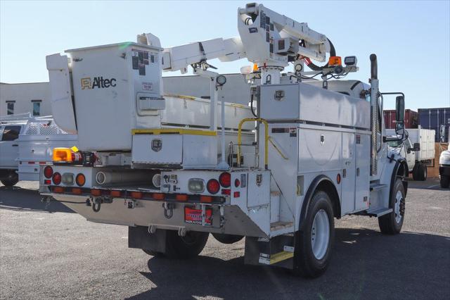 2016 Freightliner M2 106 MD