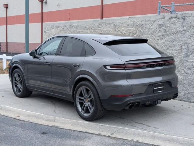 2025 Porsche Cayenne Unknown