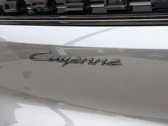 2025 Porsche Cayenne Unknown
