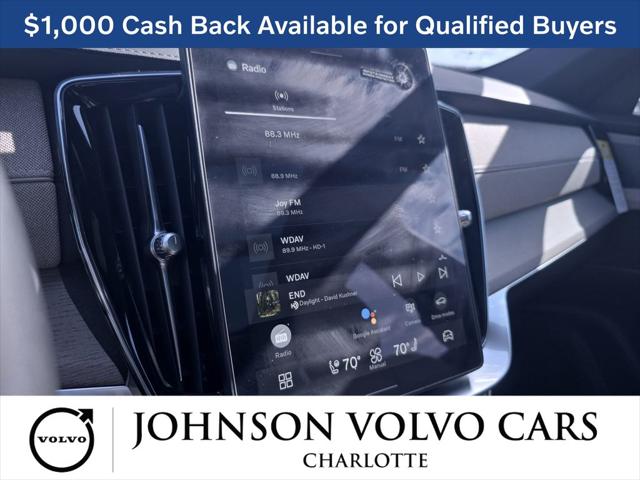 2026 Volvo XC90 Plus, B6 AWD Gas (mild hybrid), Gasoline, Bright, 7 Seats