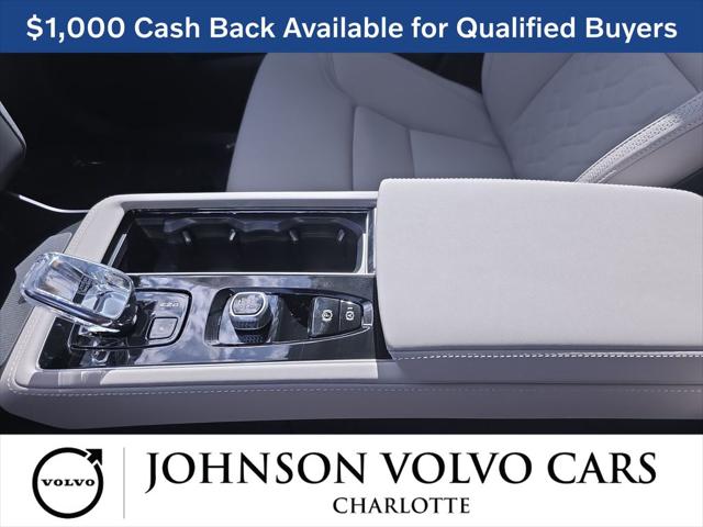 2026 Volvo XC90 Plus, B6 AWD Gas (mild hybrid), Gasoline, Bright, 7 Seats