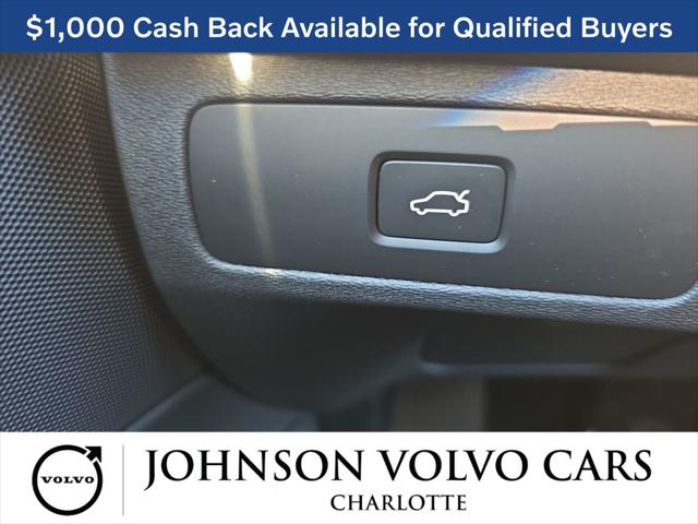 2026 Volvo XC90 Plus, B6 AWD Gas (mild hybrid), Gasoline, Bright, 7 Seats