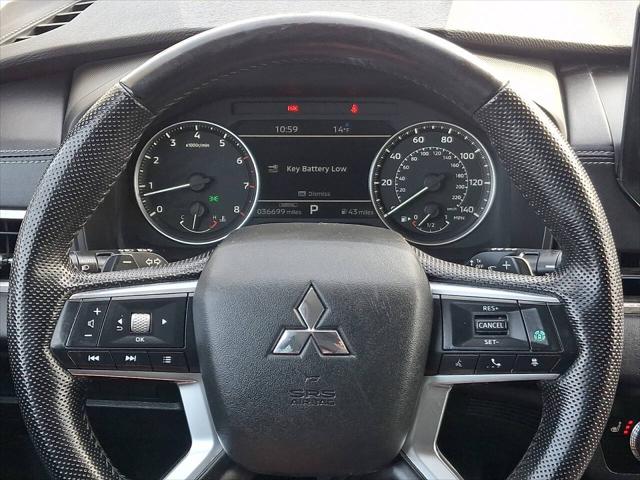 2023 Mitsubishi Outlander SE Black Edition 2WD
