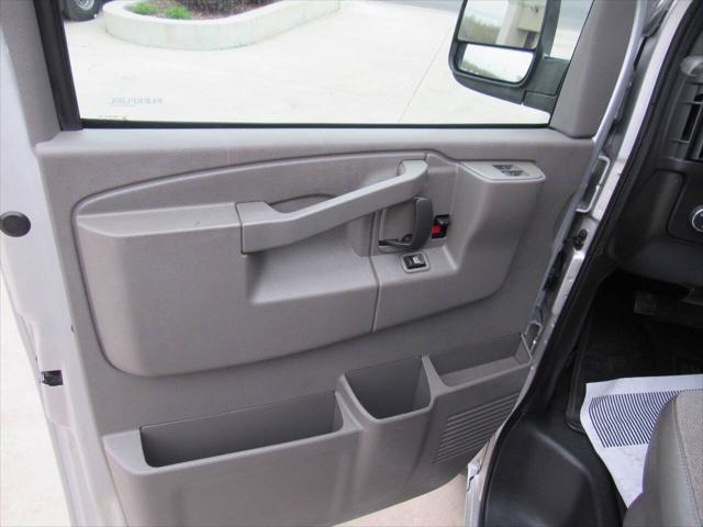 2016 Chevrolet Express LS