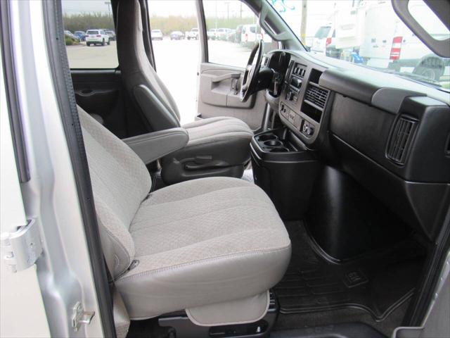 2016 Chevrolet Express LS