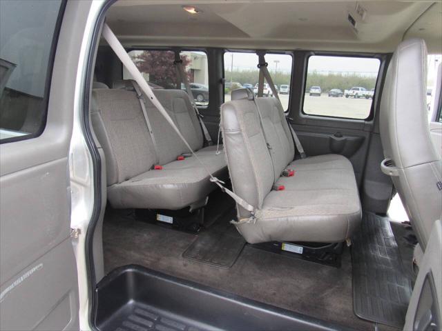 2016 Chevrolet Express LS