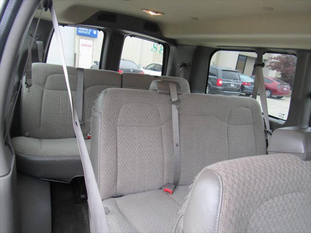 2016 Chevrolet Express LS