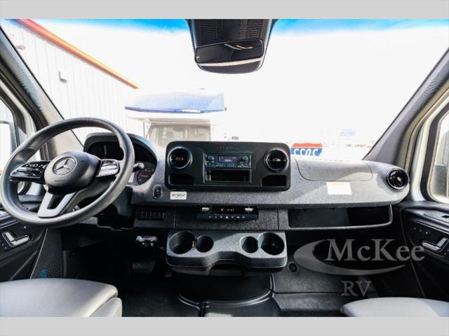 2022 Mercedes-Benz Sprinter 3500XD High Roof V6
