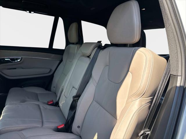 2026 Volvo XC90 B6 Ultra Dark Theme 7-Seater