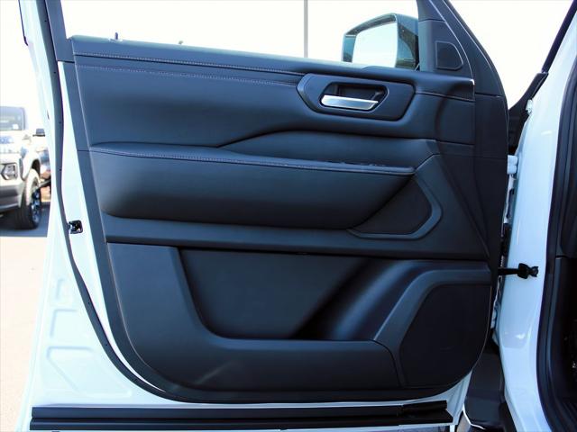 2026 Nissan Armada SV