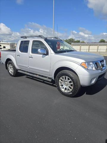 2012 Nissan Frontier SL for sale in Waukesha, WI