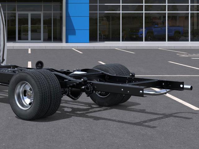 2025 Chevrolet Express Cutaway Work Van