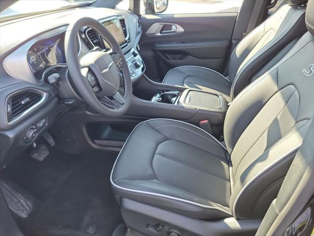 2026 Chrysler Pacifica Limited AWD