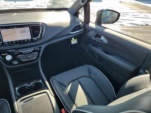 2026 Chrysler Pacifica Limited AWD