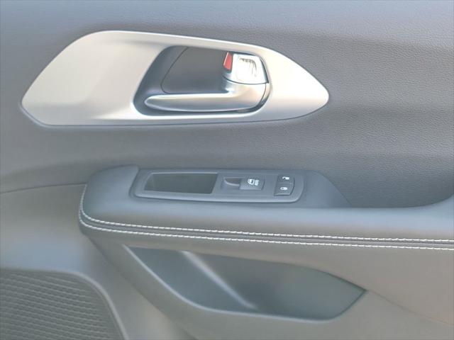 2026 Chrysler Pacifica Limited AWD