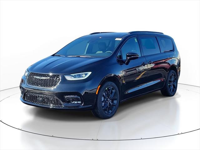 2026 Chrysler Pacifica PACIFICA LIMITED AWD