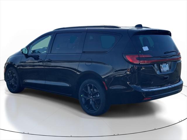 2026 Chrysler Pacifica PACIFICA LIMITED AWD
