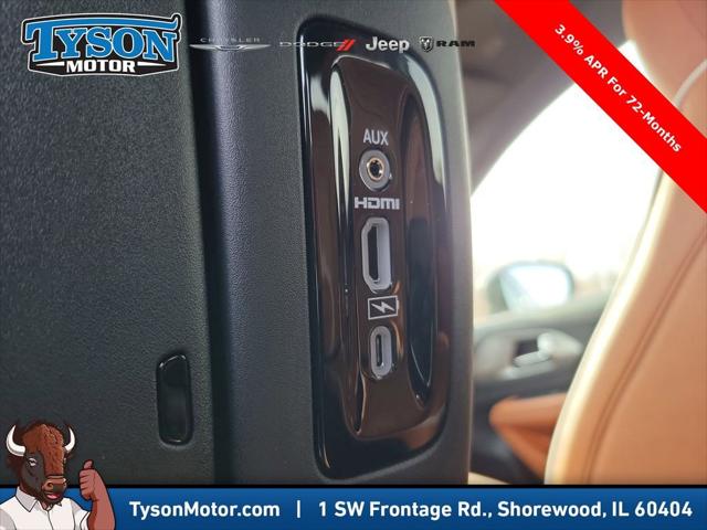 2026 Chrysler Pacifica Pinnacle AWD