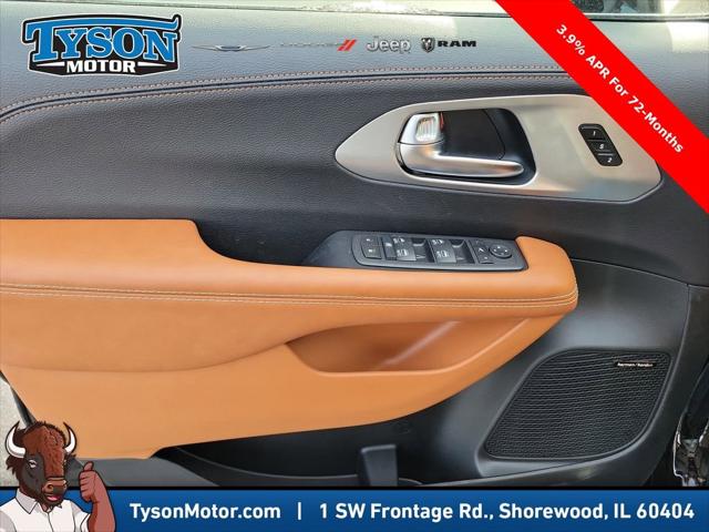 2026 Chrysler Pacifica Pinnacle AWD