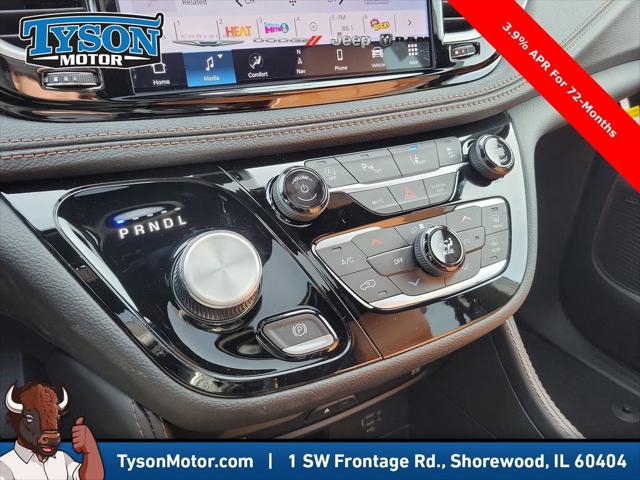 2026 Chrysler Pacifica Pinnacle AWD