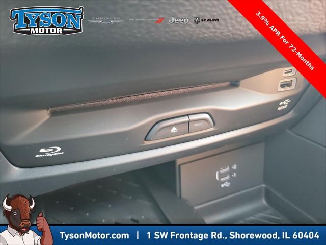 2026 Chrysler Pacifica Pinnacle AWD