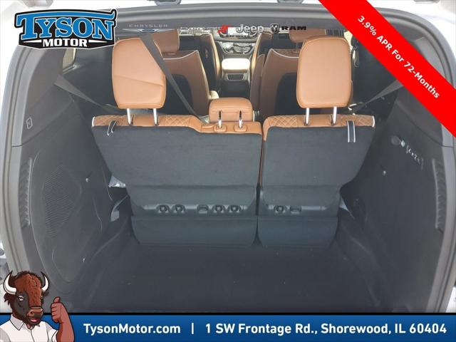 2026 Chrysler Pacifica Pinnacle AWD