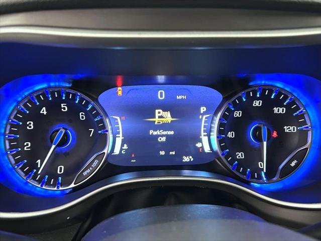 2026 Chrysler Pacifica Select AWD
