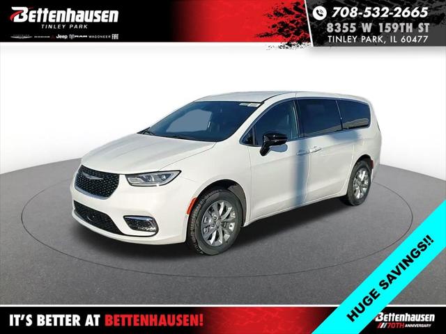 2026 Chrysler Pacifica PACIFICA SELECT AWD