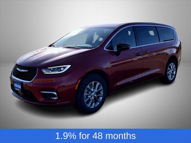 2026 Chrysler Pacifica Select AWD for sale in Sioux City, IA