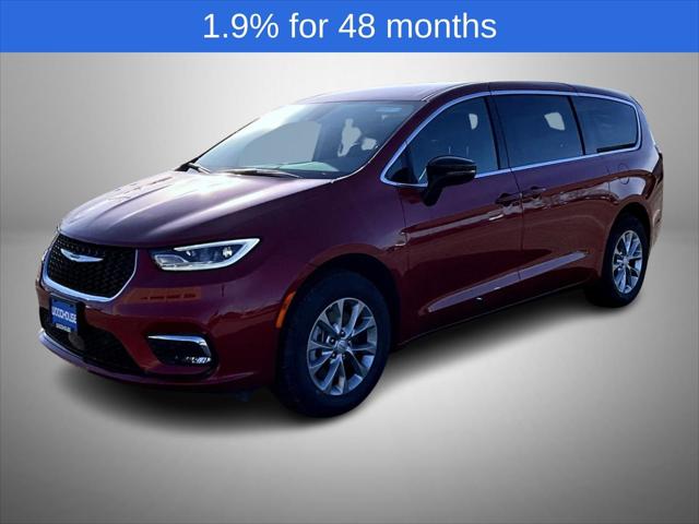 2026 Chrysler Pacifica Select AWD for sale in Sioux City, IA