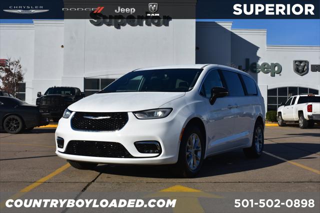 2026 Chrysler Pacifica PACIFICA SELECT AWD