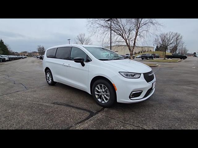 2026 Chrysler Pacifica PACIFICA SELECT AWD