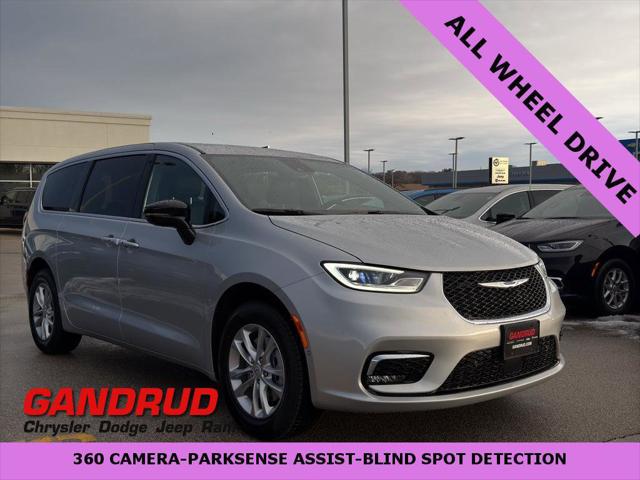 2026 Chrysler Pacifica PACIFICA SELECT AWD