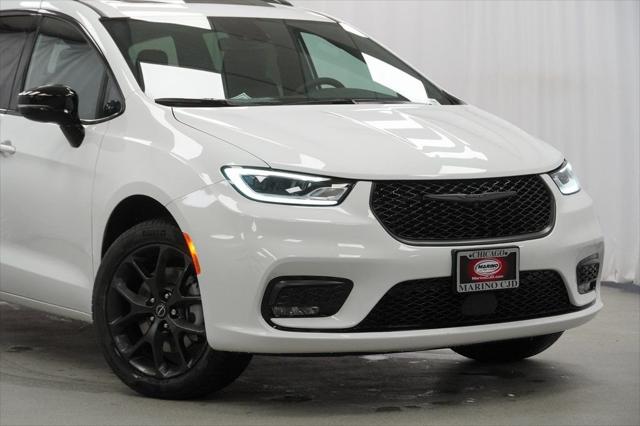 2026 Chrysler Pacifica PACIFICA LIMITED AWD