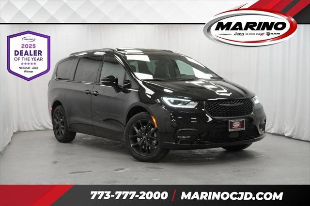 2026 Chrysler Pacifica PACIFICA LIMITED AWD