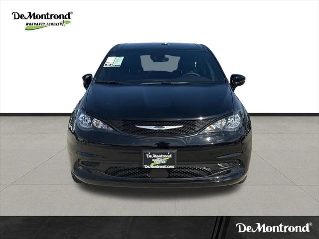 2026 Chrysler Voyager VOYAGER LX