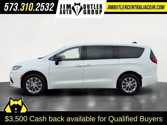 2026 Chrysler Pacifica PACIFICA SELECT AWD